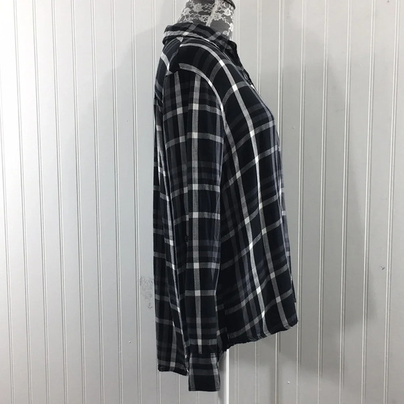 Woolrich Black White Plaid‎ Button Front Shirt Womens Large Roll Tab Sleeve - Picture 2 of 11